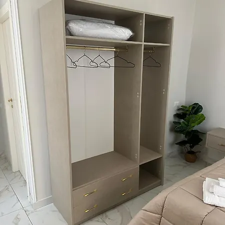 Vener Luxury Nocleg ze śniadaniem 3*