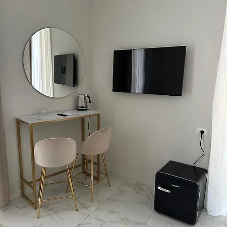 Vener Luxury 3* Napoli