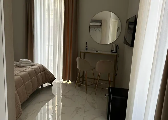 住宿加早餐酒店 Vener Luxury 那不勒斯