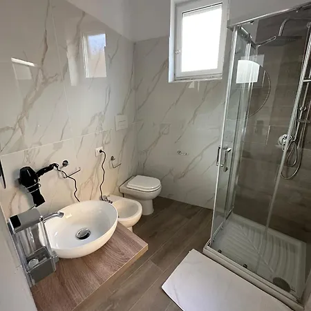 Vener Luxury